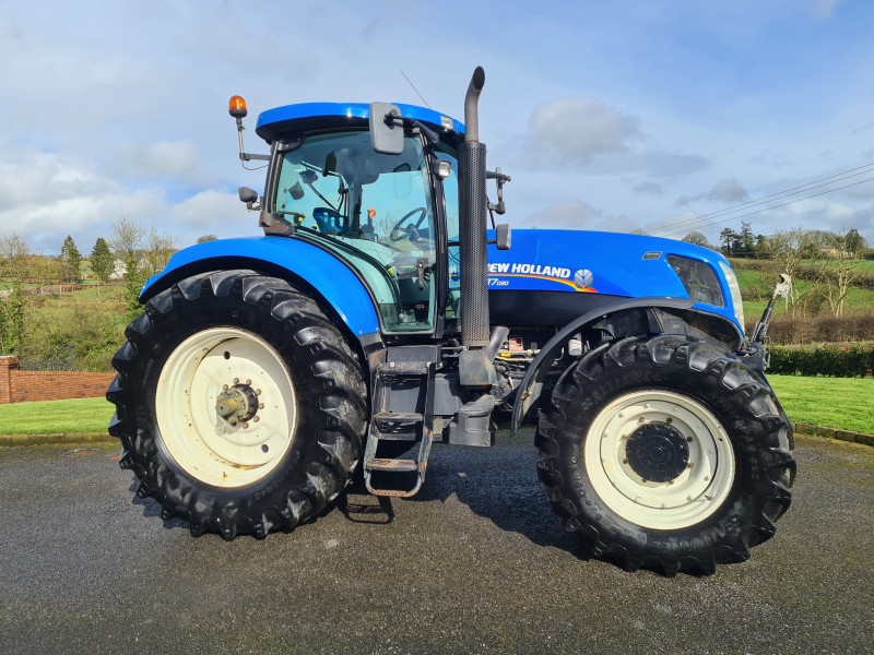 new holland t7030