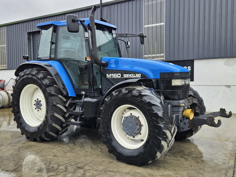 2000 New Holland M160