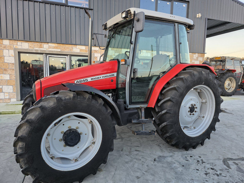 2001 Massey Ferguson 4245