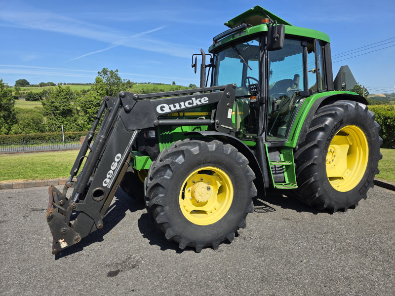 1999 John Deere 6410