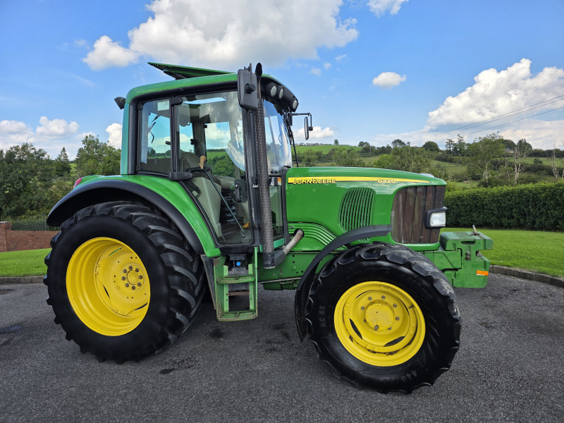 2005 John Deere 6320