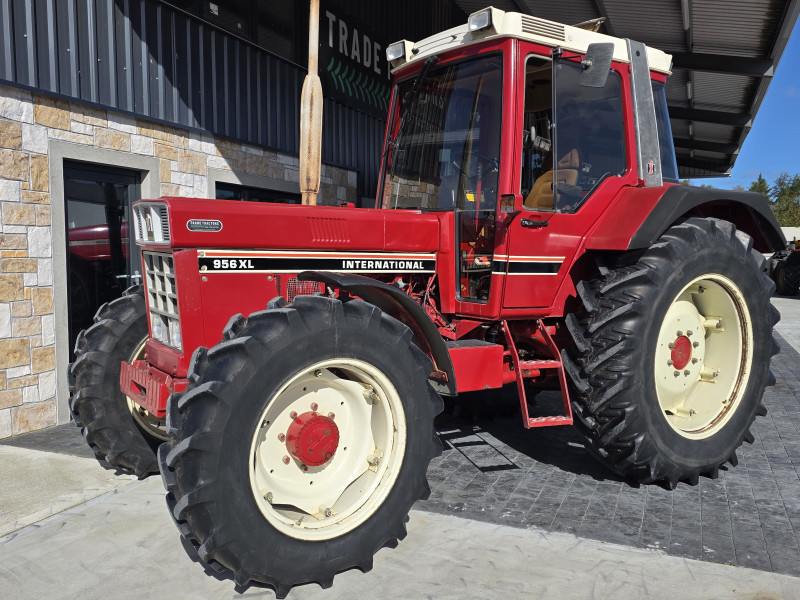 1984 International 956 XL